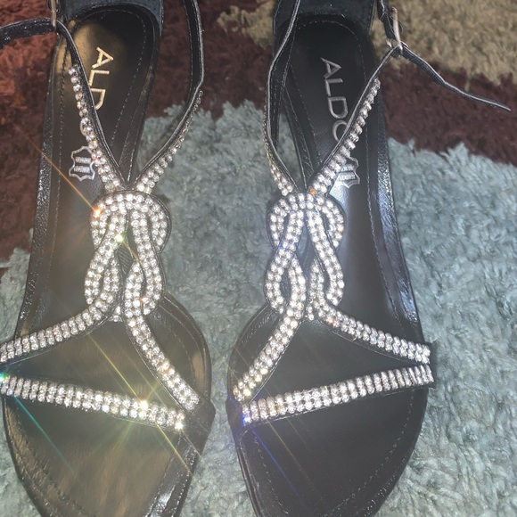 Aldo - Picture 1 of 4